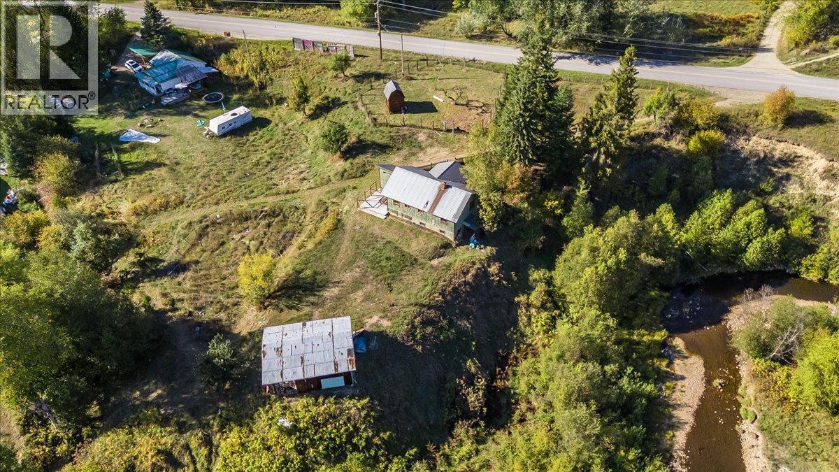 3168 Pass Creek Road, Crescent Valley, BC