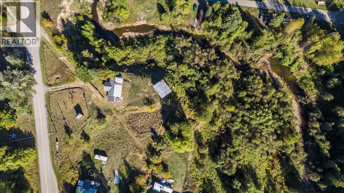 3168 Pass Creek Road, Crescent Valley, BC