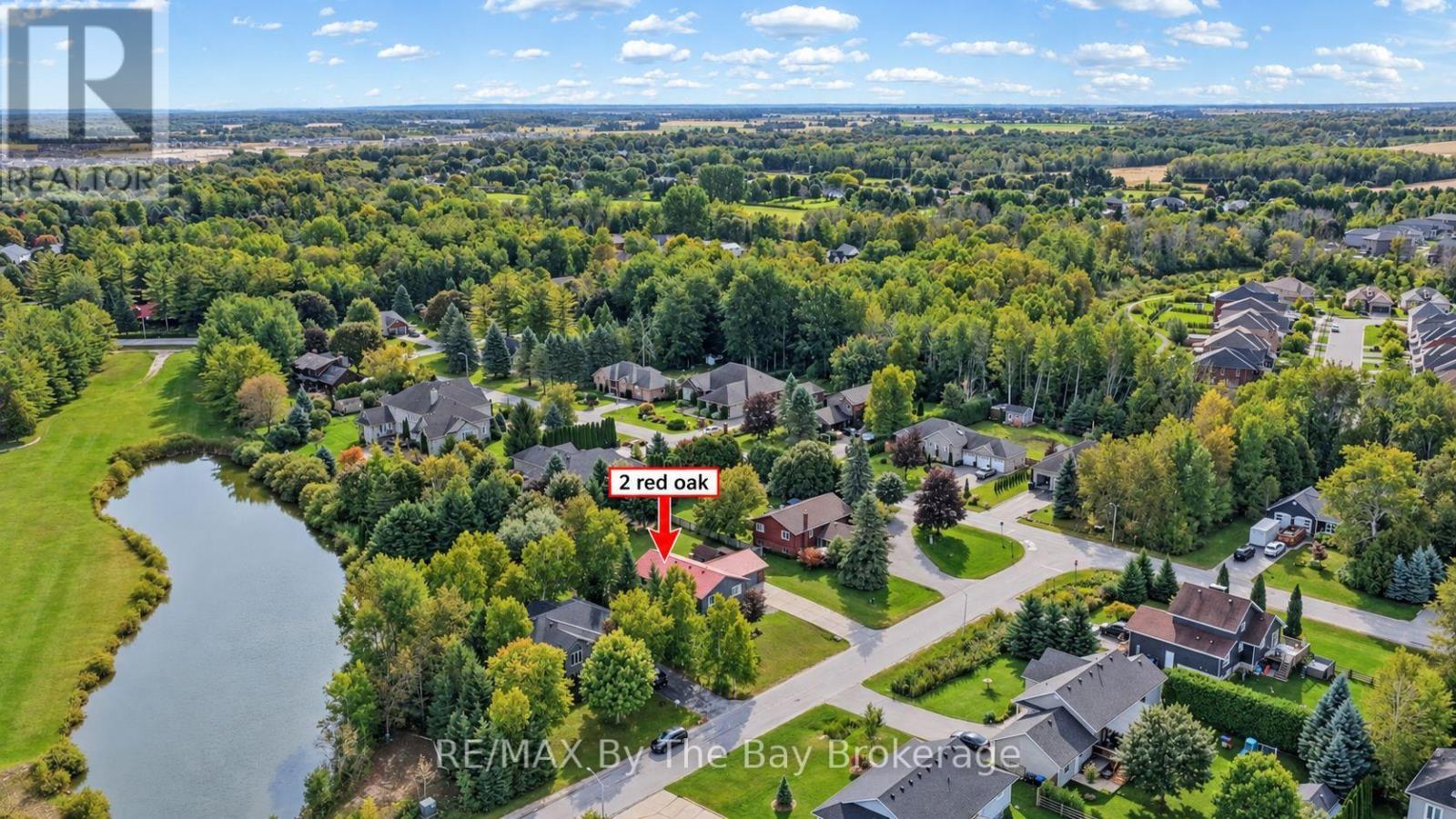 2 Red Oak, close to walking/biking Trails - 2 Red Oak Drive, Wasaga Beach, ON