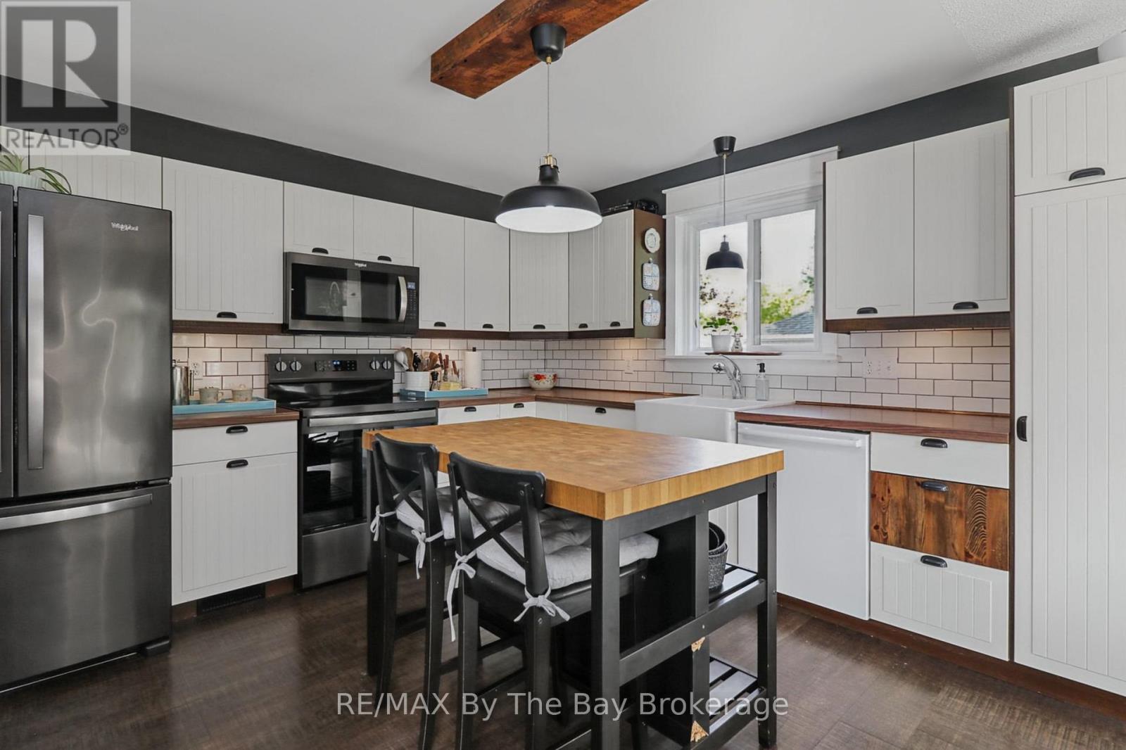 Kitchen Area with Island - 2 Red Oak Drive, Wasaga Beach, ON