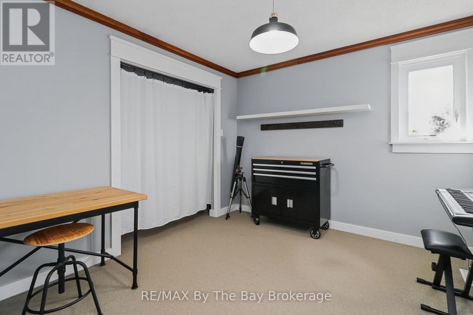 3rd Main Floor Bedroom - 2 Red Oak Drive, Wasaga Beach, ON