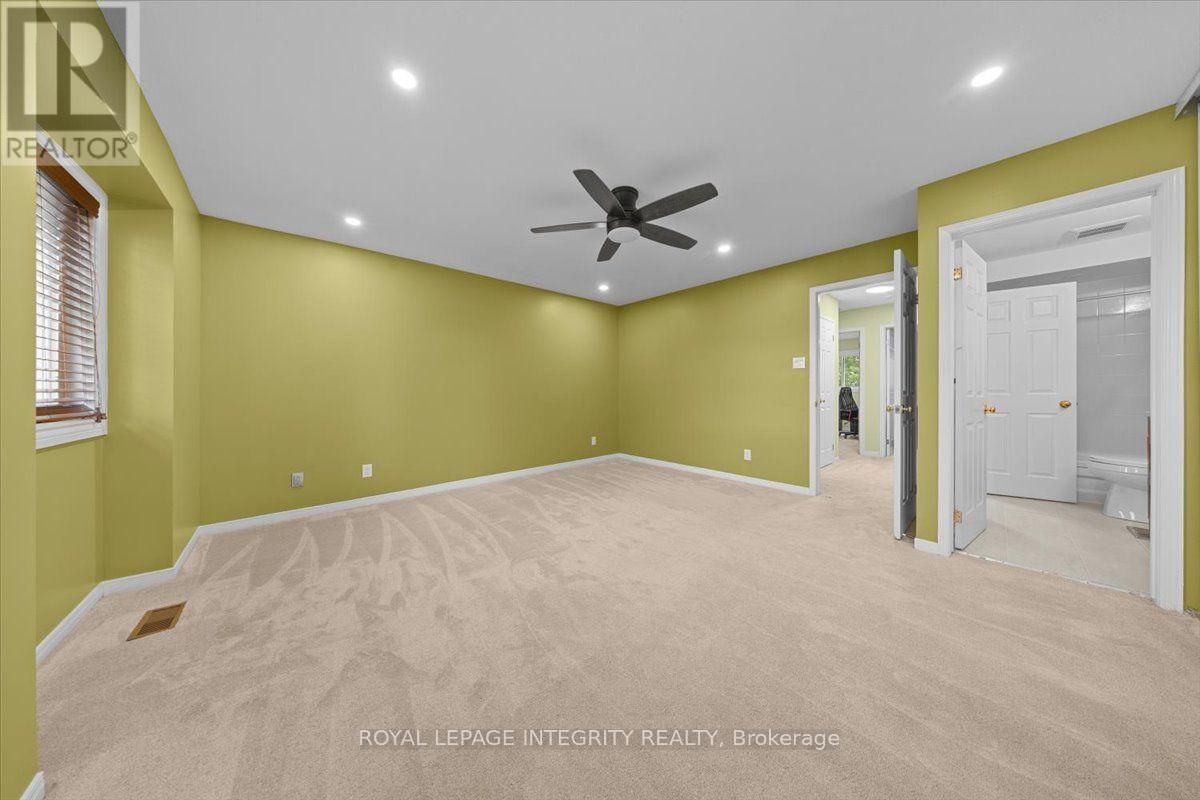 69 Royal Field Crescent, Ottawa, ON
