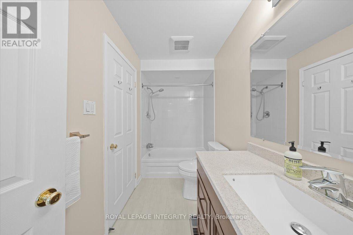 69 Royal Field Crescent, Ottawa, ON