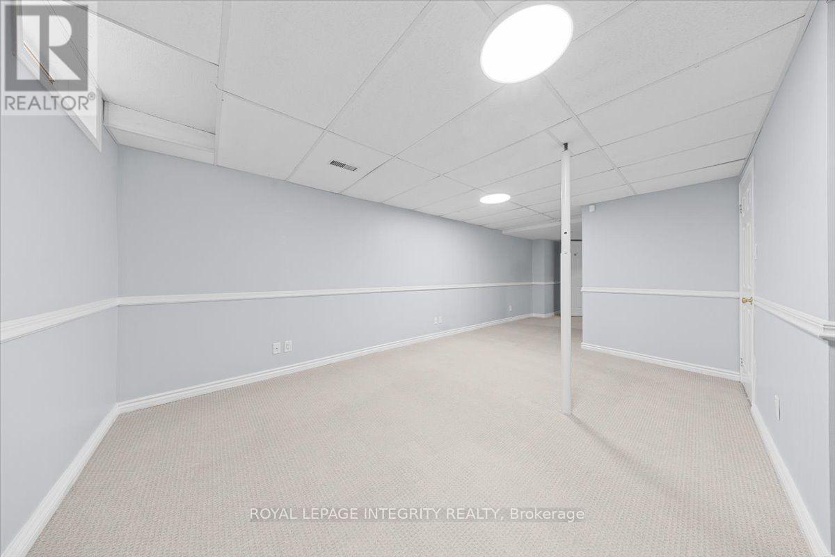 69 Royal Field Crescent, Ottawa, ON