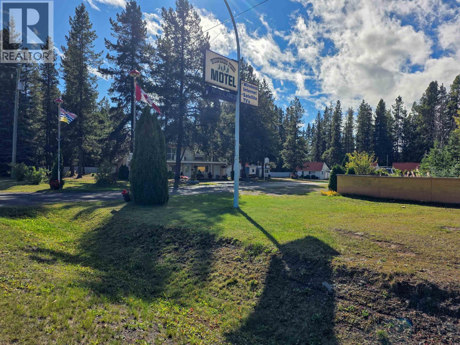 21741 Hamlet Frontage Road, Topley, BC