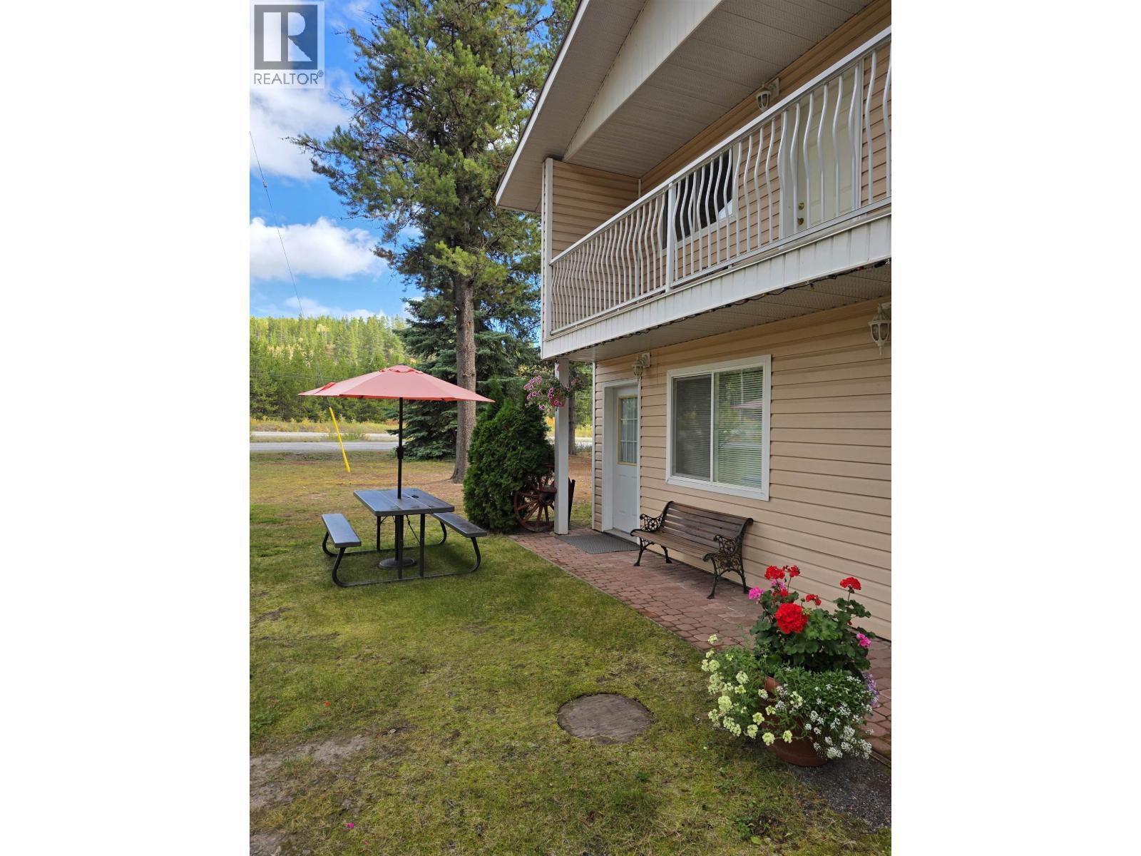21741 Hamlet Frontage Road, Topley, BC