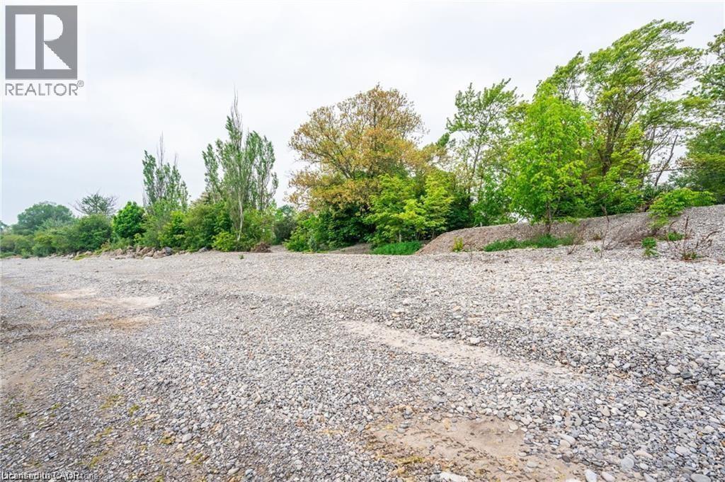 8 Beach Road, Lowbanks, ON
