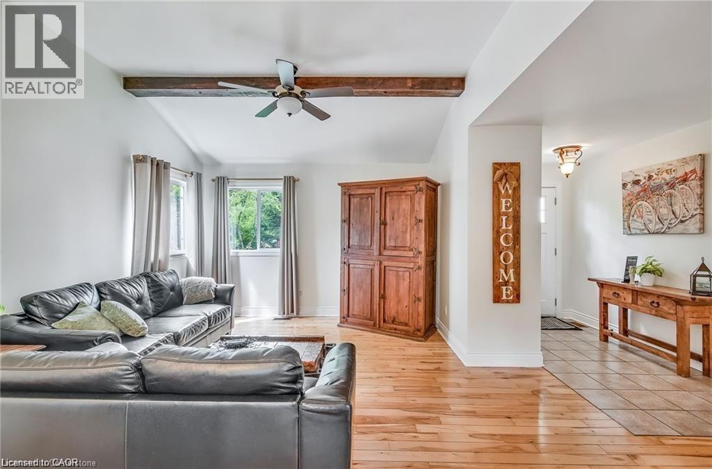 8 Beach Road, Lowbanks, ON