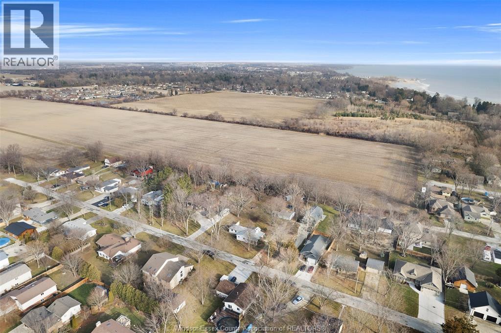 942 Erie Avenue, Kingsville, ON