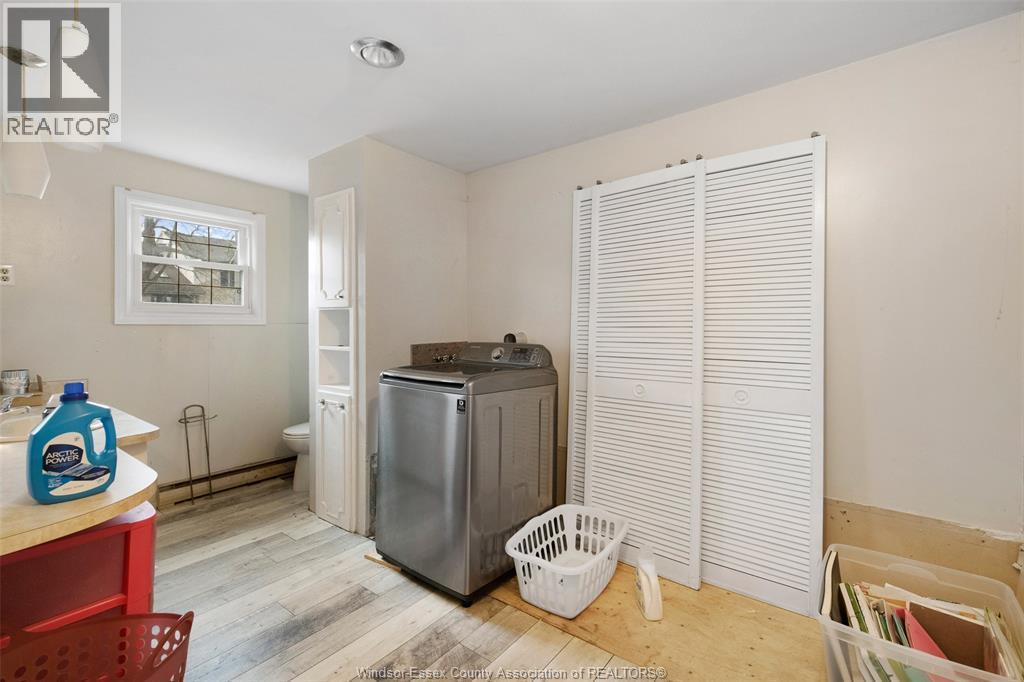 942 Erie Avenue, Kingsville, ON