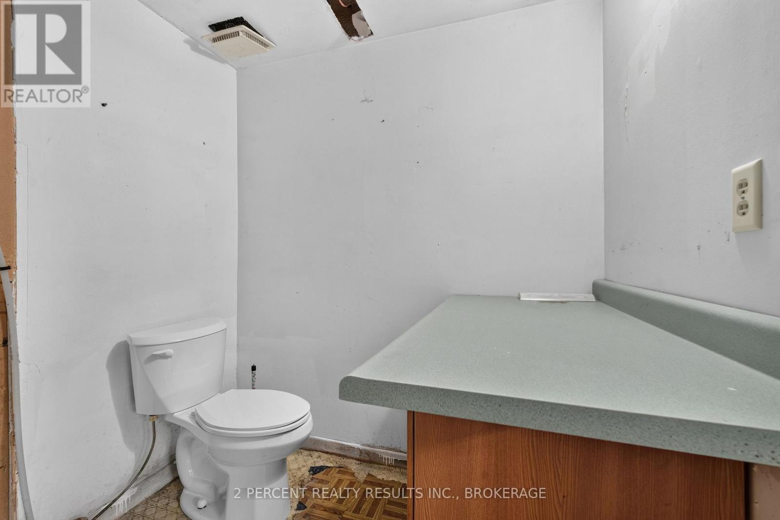 1046 Pinewood Place, Kingston (City Northwest), ON