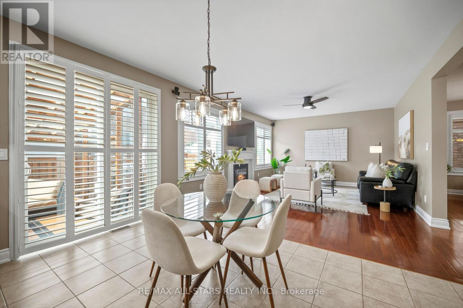 331 Inman Heights, Milton, ON