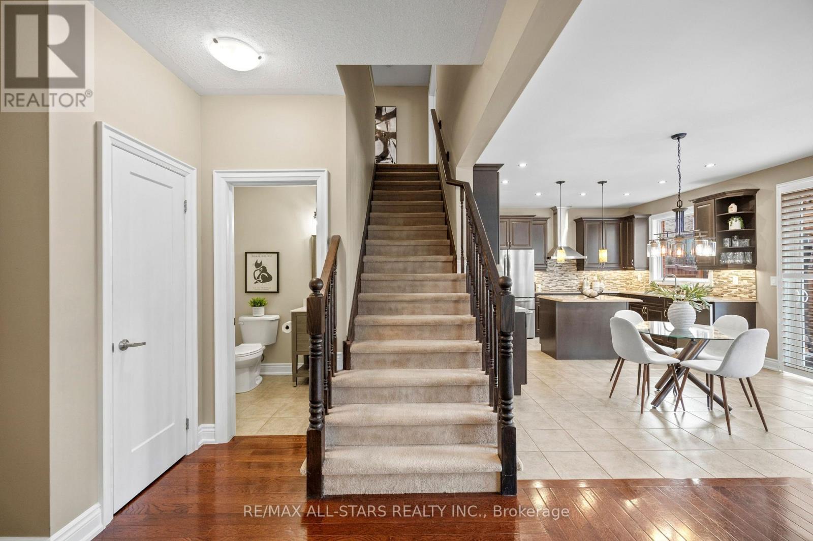 331 Inman Heights, Milton, ON