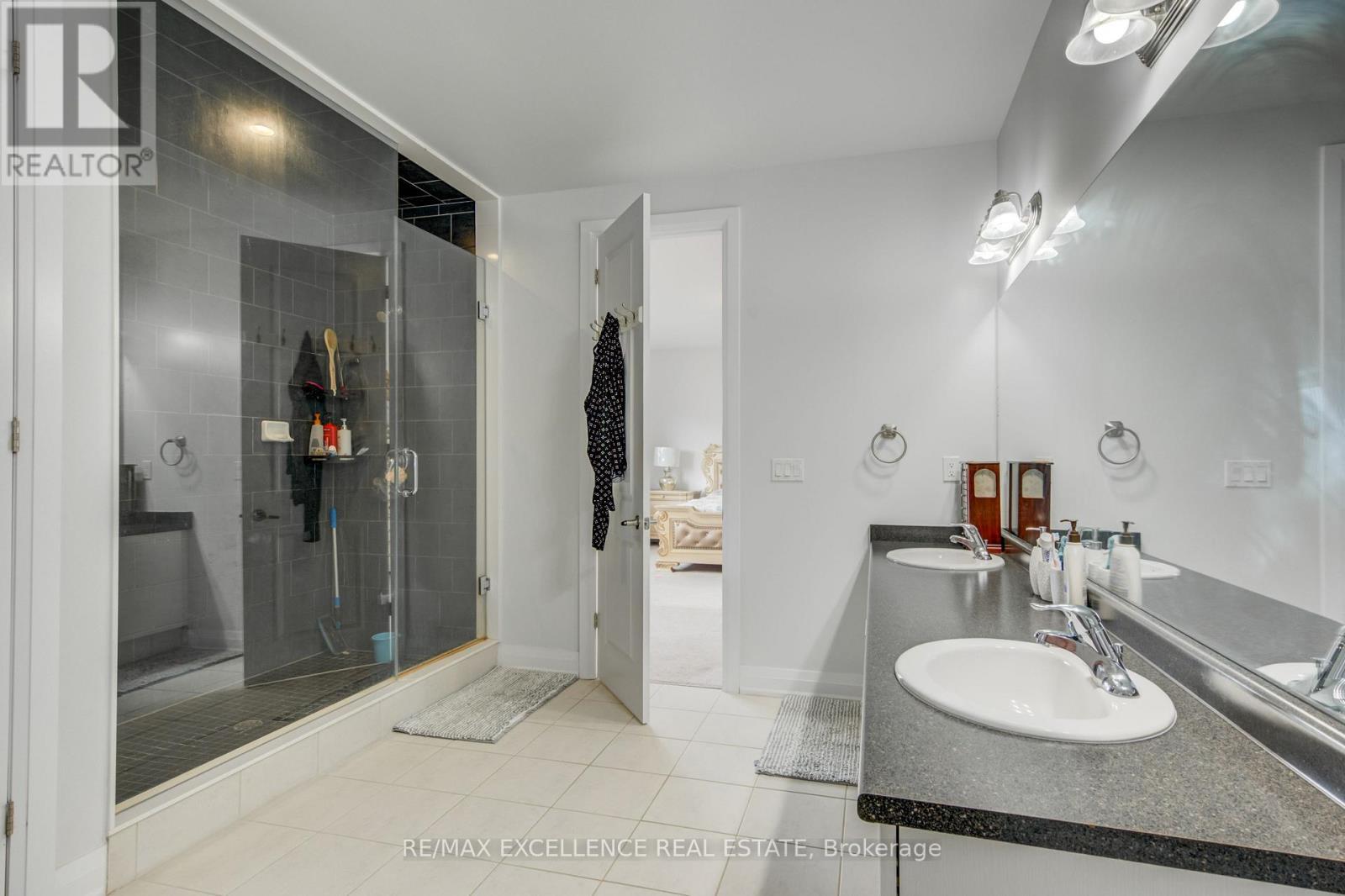 1080 Edinburgh Drive, Woodstock, ON