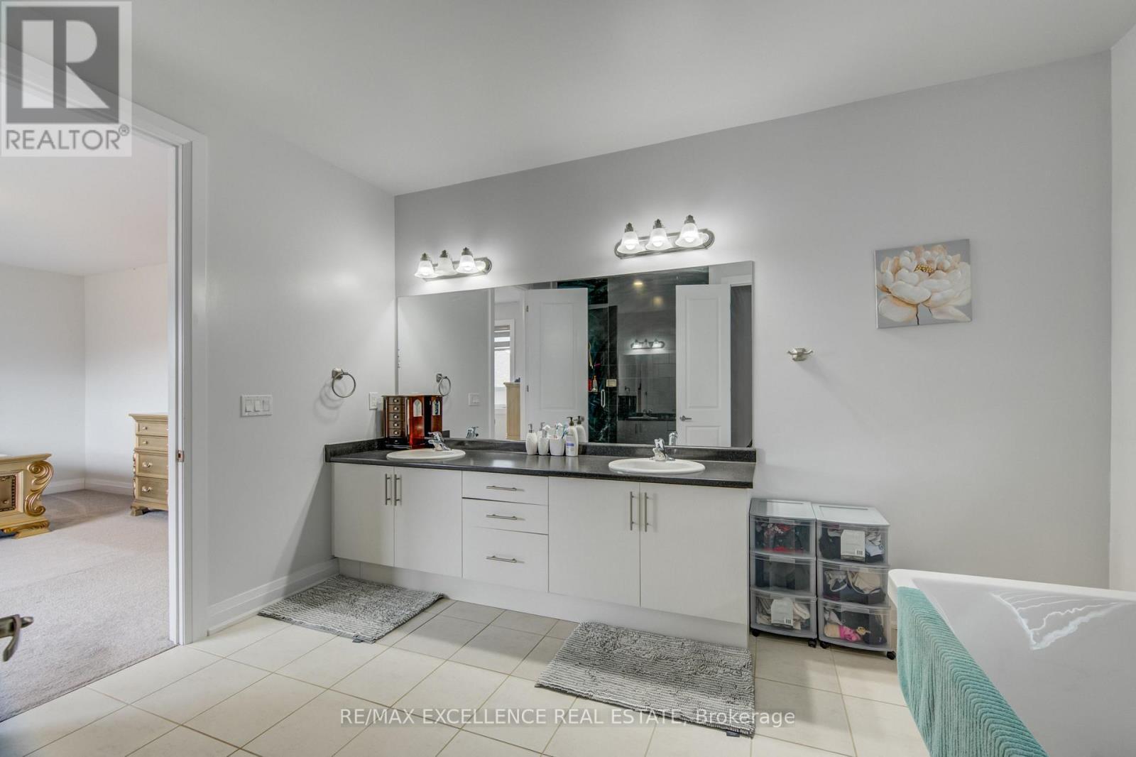 1080 Edinburgh Drive, Woodstock, ON