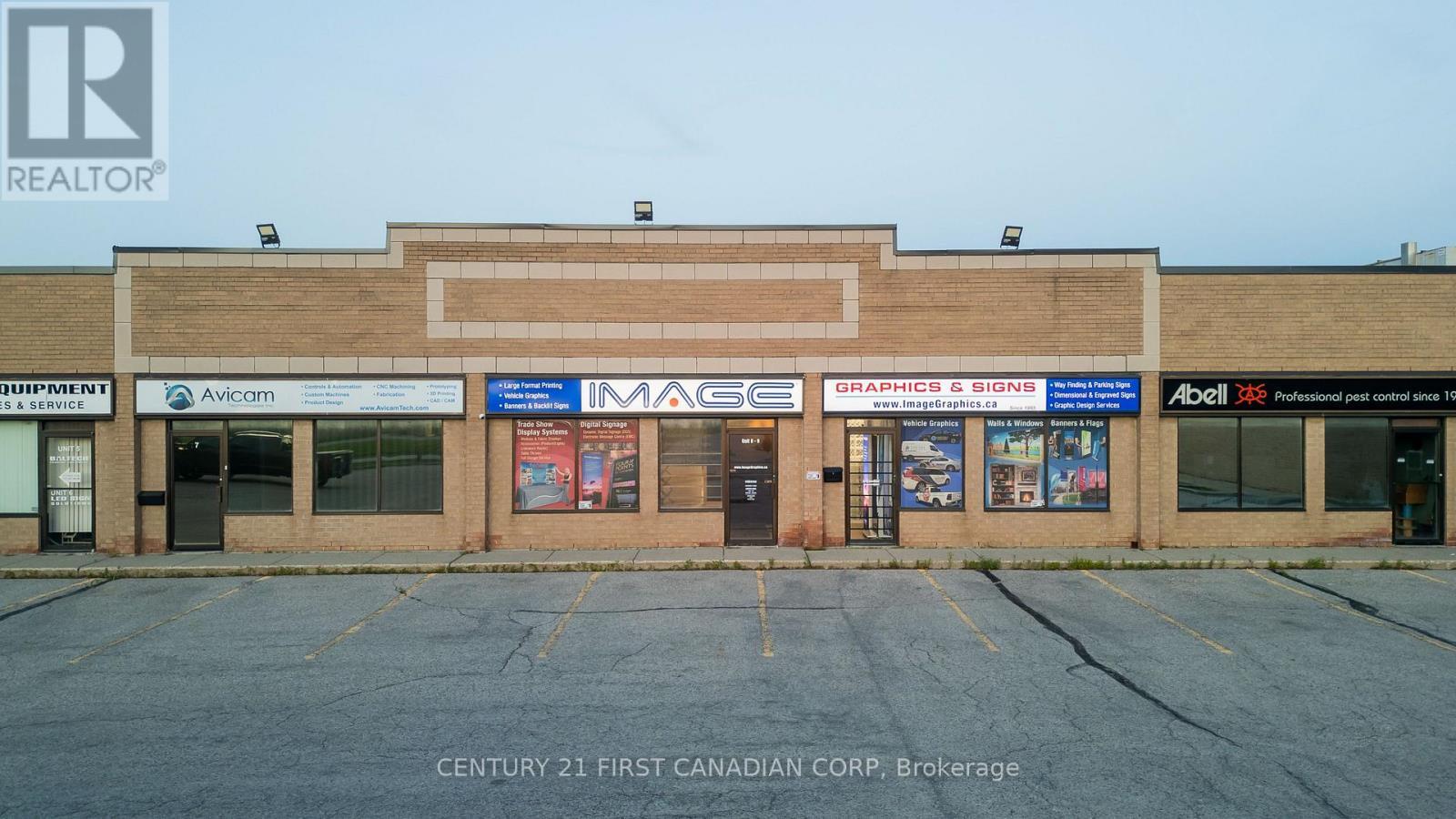 8-9 - 60 Meg Drive, London South (South X), ON