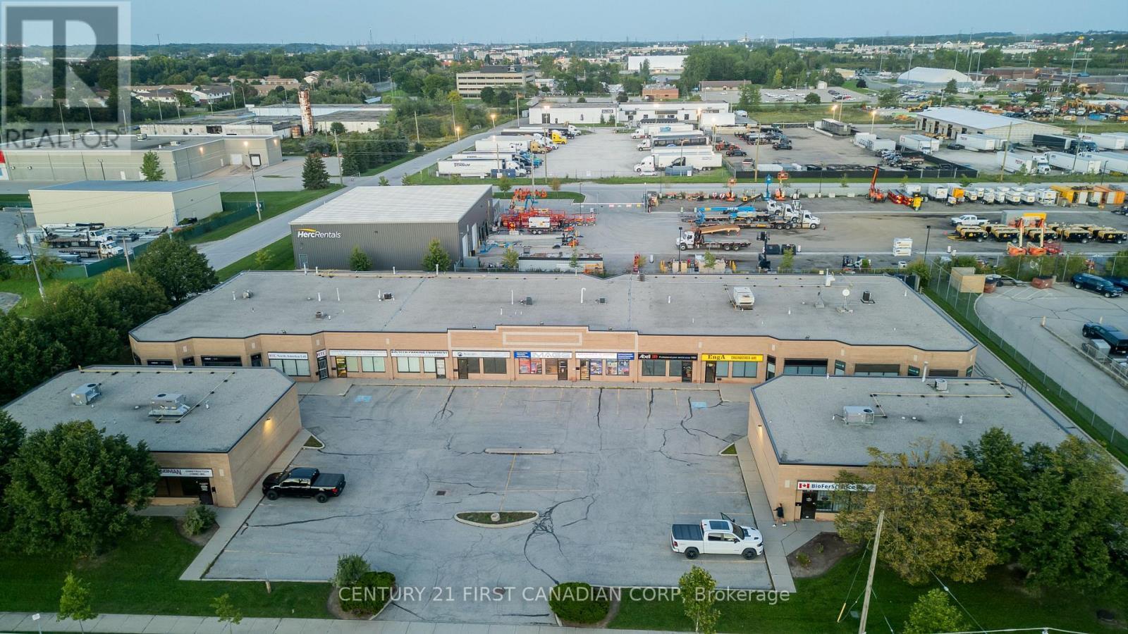 8-9 - 60 Meg Drive, London South (South X), ON