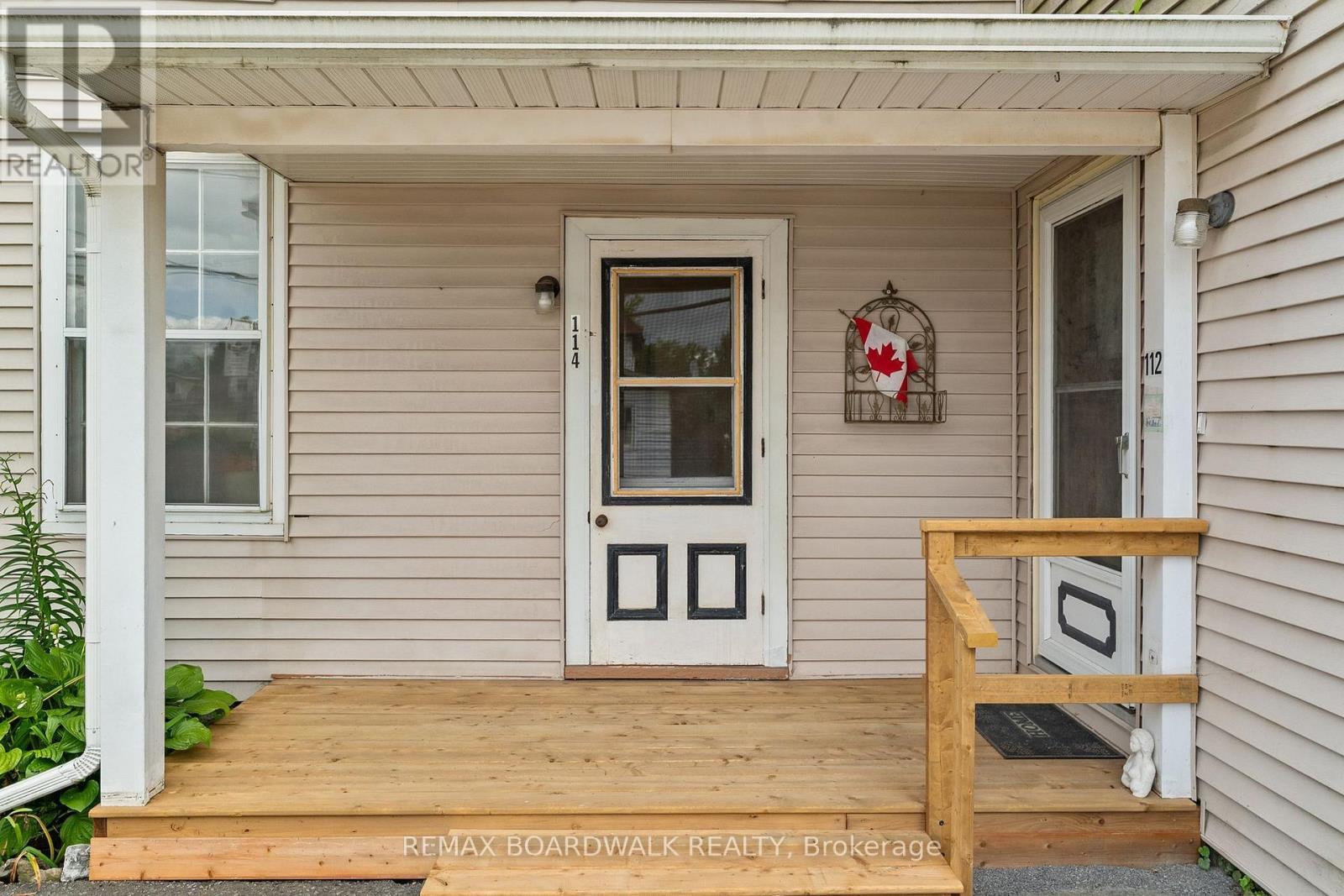 2 Storey Unit..vacant! - 110-112-114 Clothier Street E, North Grenville, ON
