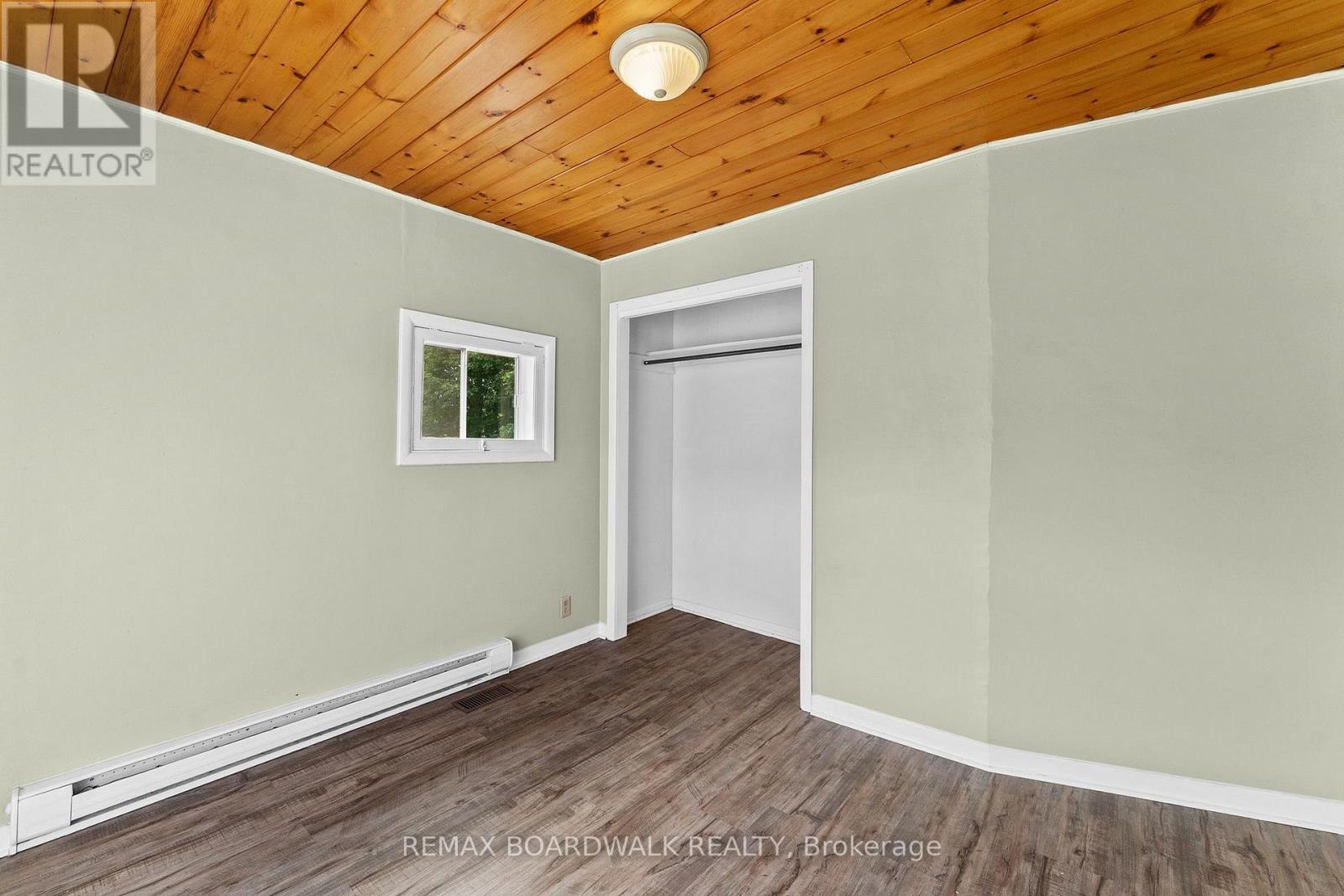The 2nd bedroom modest but bright - 110-112-114 Clothier Street E, North Grenville, ON