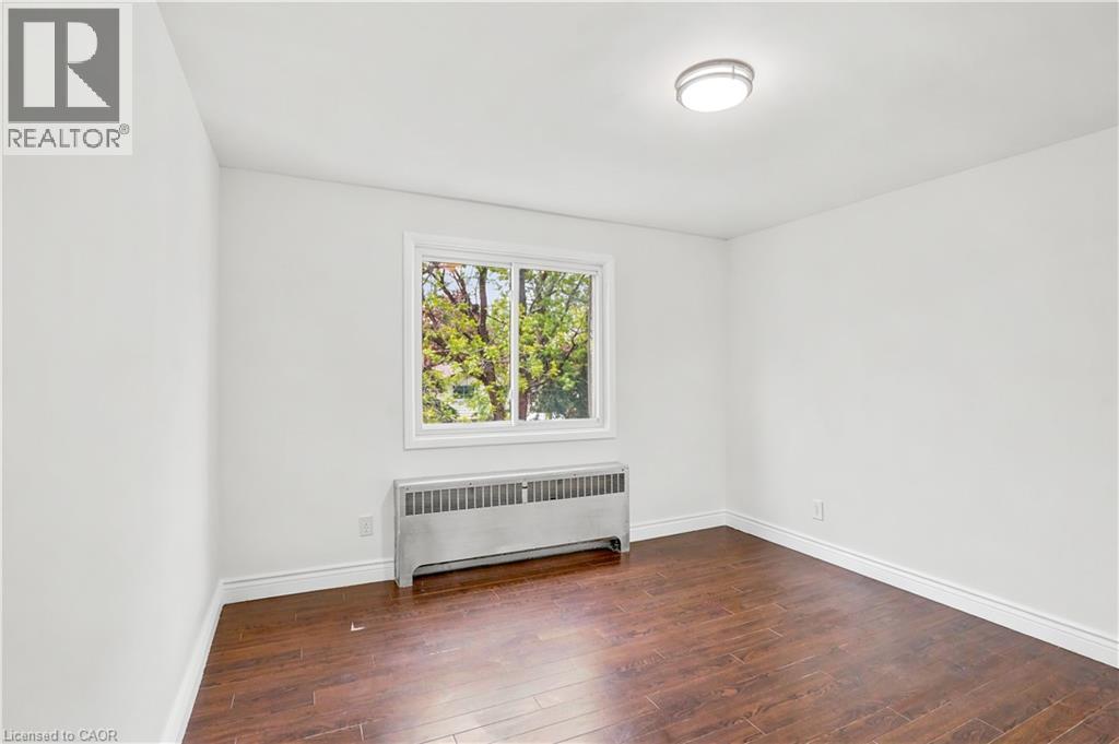 545 Mohawk Road W, Hamilton, ON
