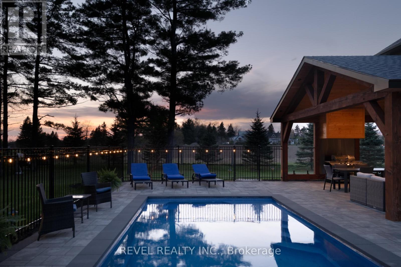 1505 Milburough Line, Hamilton, ON