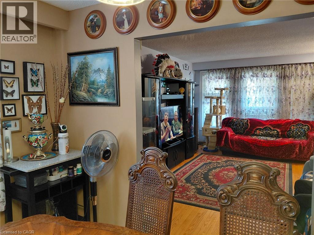 Additional content - 244 Guildwood Drive, Hamilton, ON