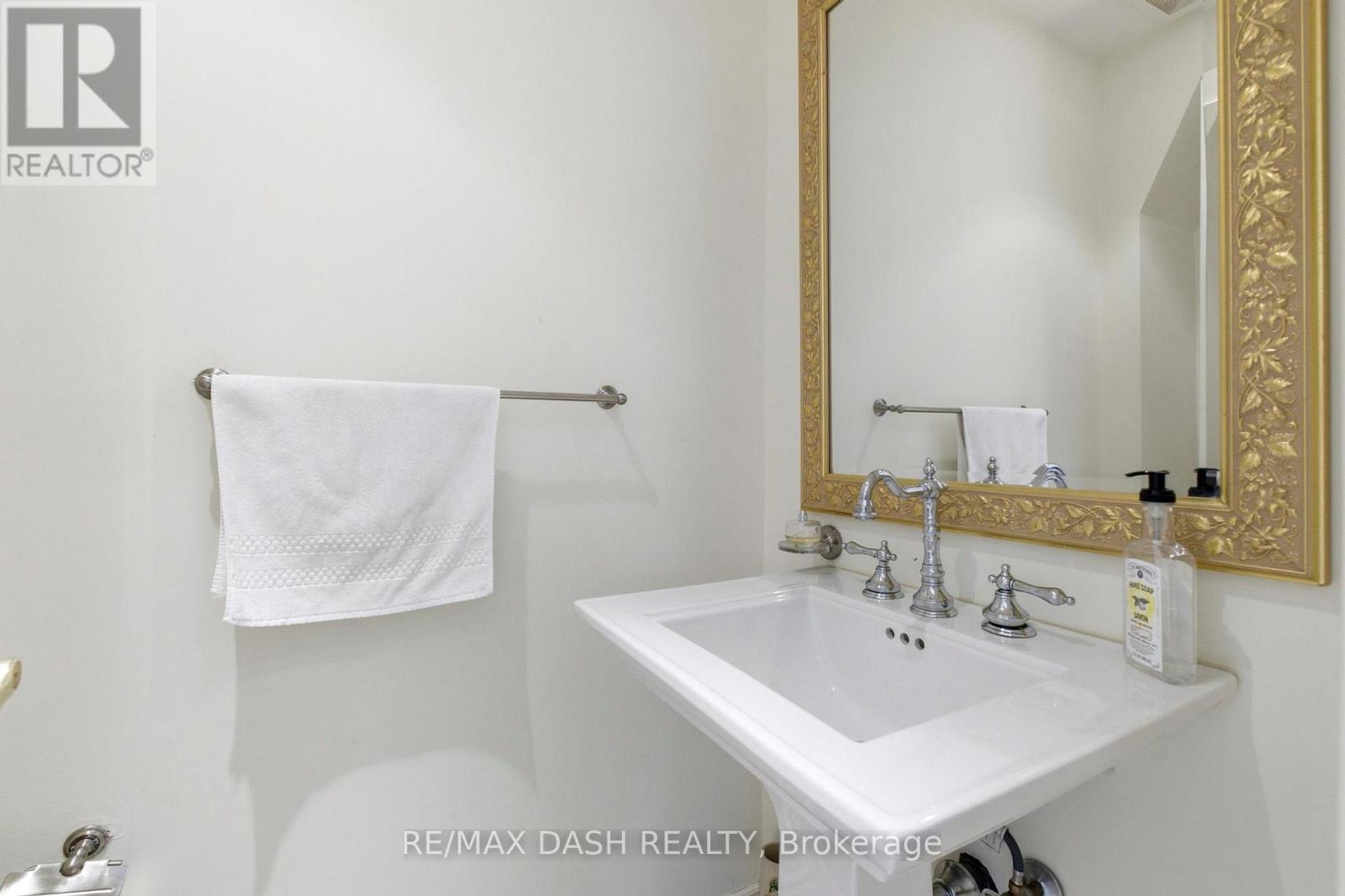 268 Lonsdale Road, Toronto, ON