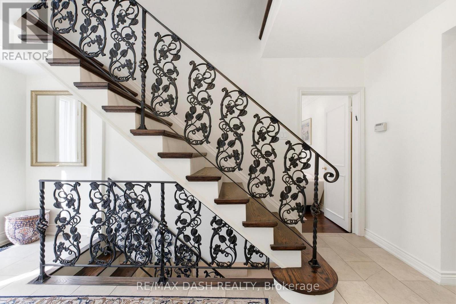 268 Lonsdale Road, Toronto, ON