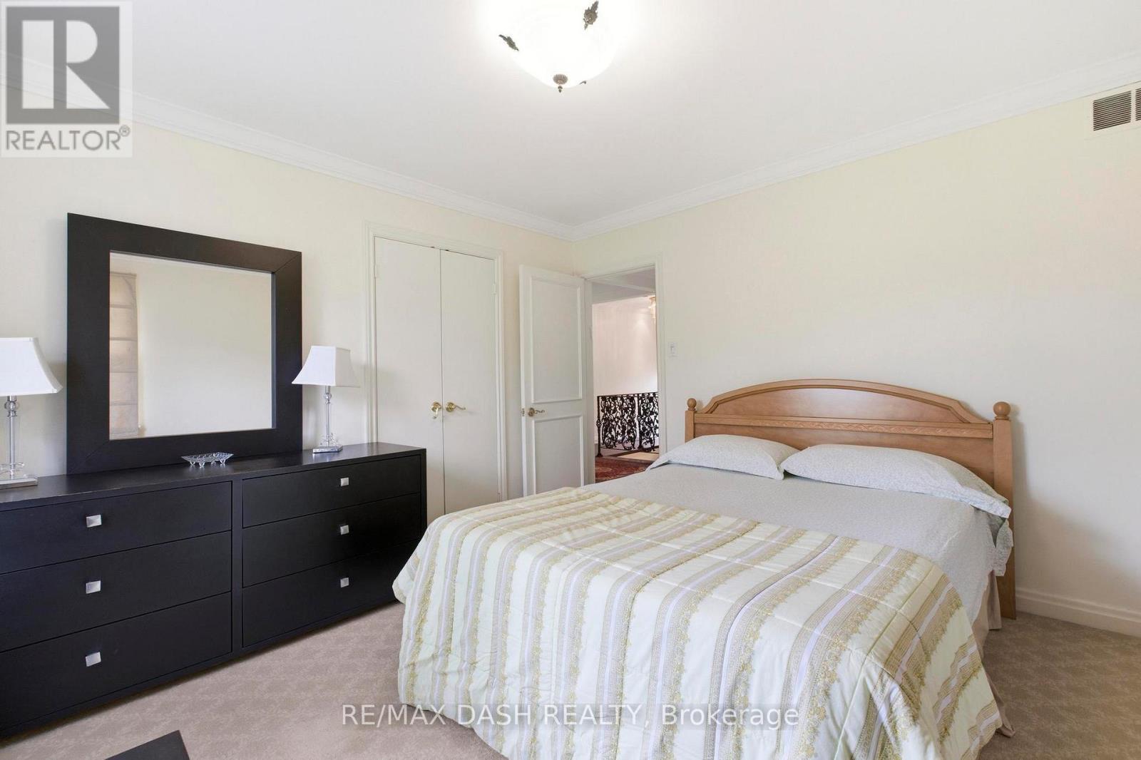 268 Lonsdale Road, Toronto, ON