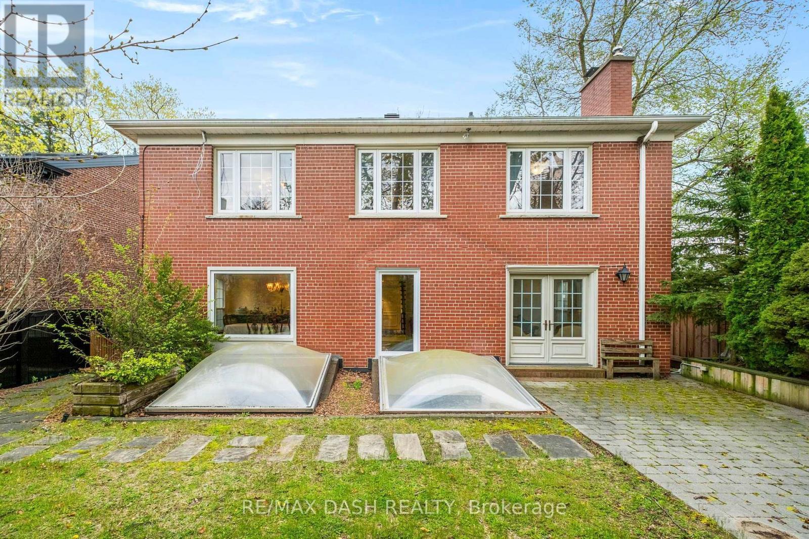 268 Lonsdale Road, Toronto, ON
