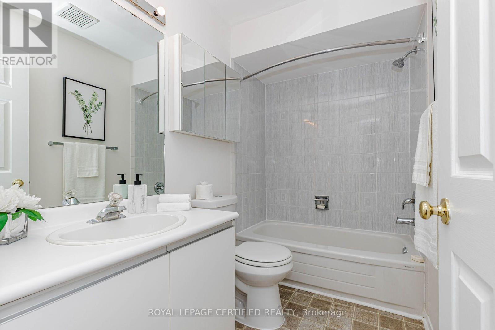 22 - 3050 Orleans Road, Mississauga, ON