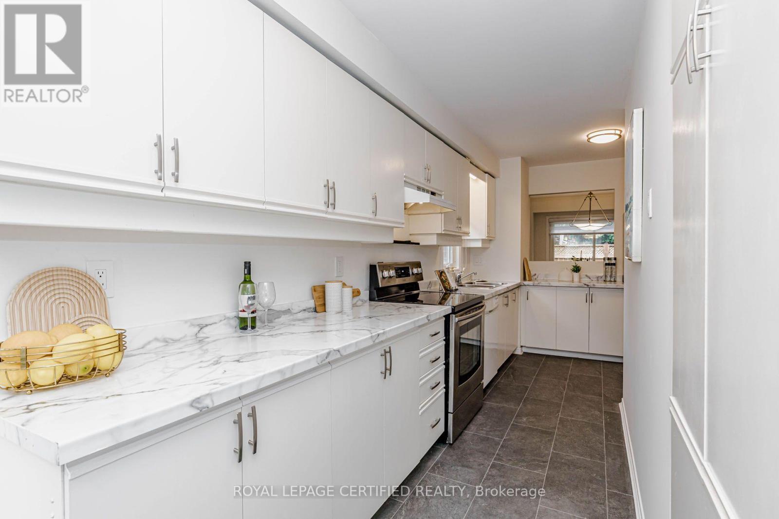 22 - 3050 Orleans Road, Mississauga, ON