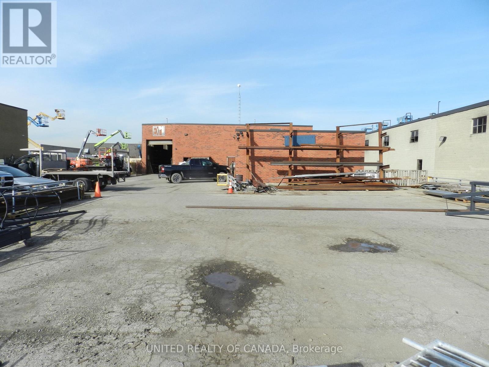 1807 Drew Road, Mississauga, ON