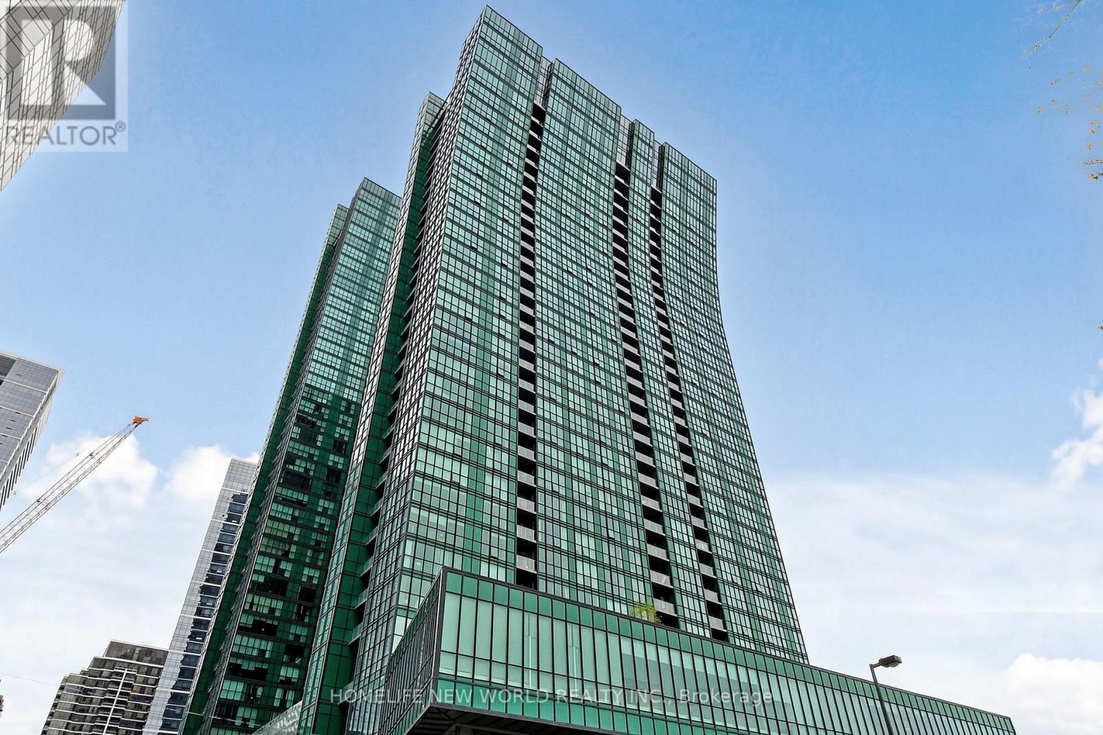 902 - 11 Bogert Avenue, Toronto, ON