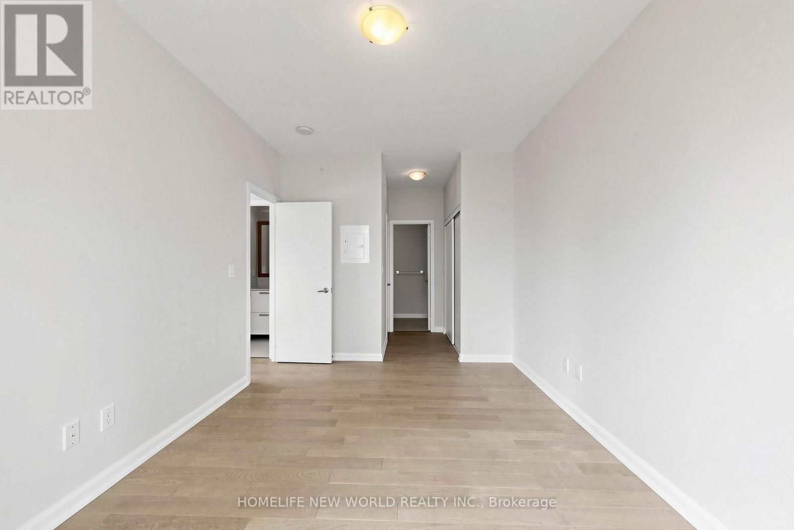 902 - 11 Bogert Avenue, Toronto, ON