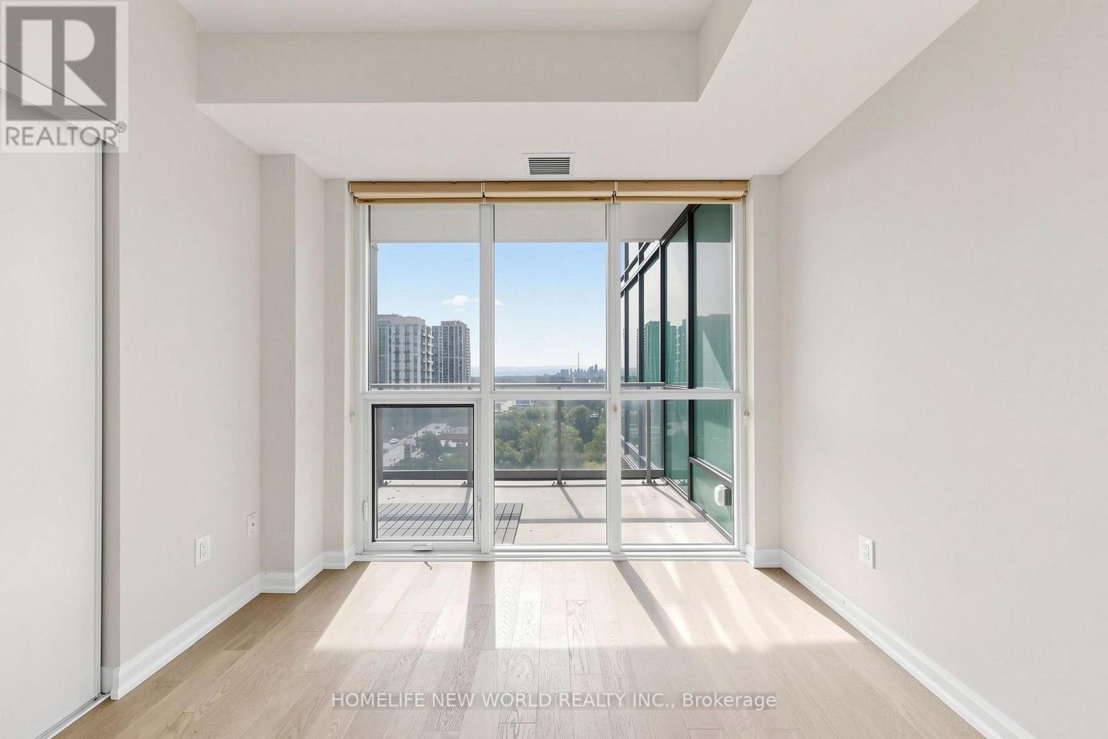902 - 11 Bogert Avenue, Toronto, ON