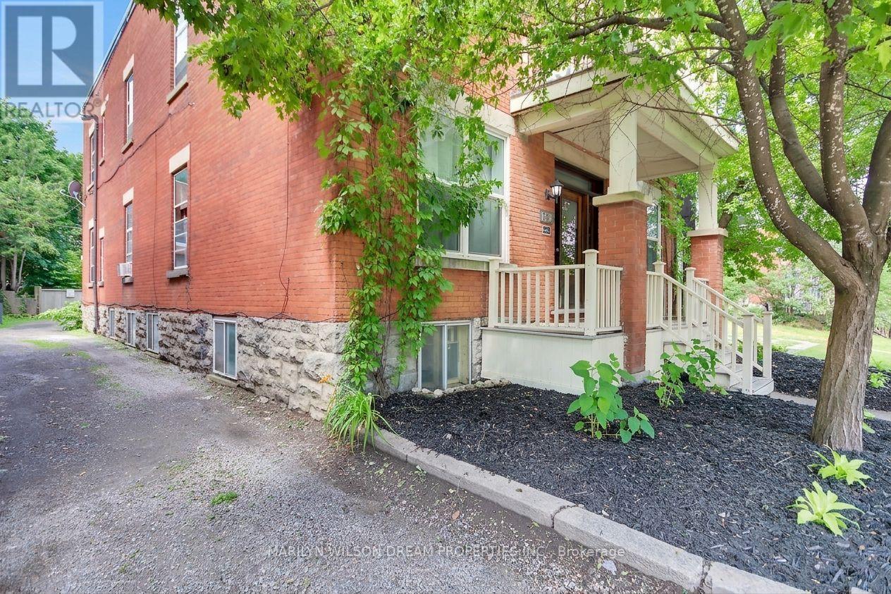 152 Goulburn Avenue, Ottawa, ON