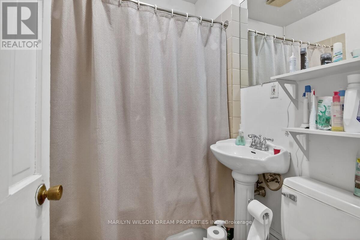 152 Goulburn Avenue, Ottawa, ON