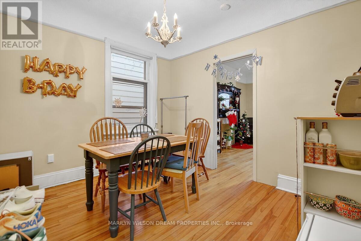 152 Goulburn Avenue, Ottawa, ON