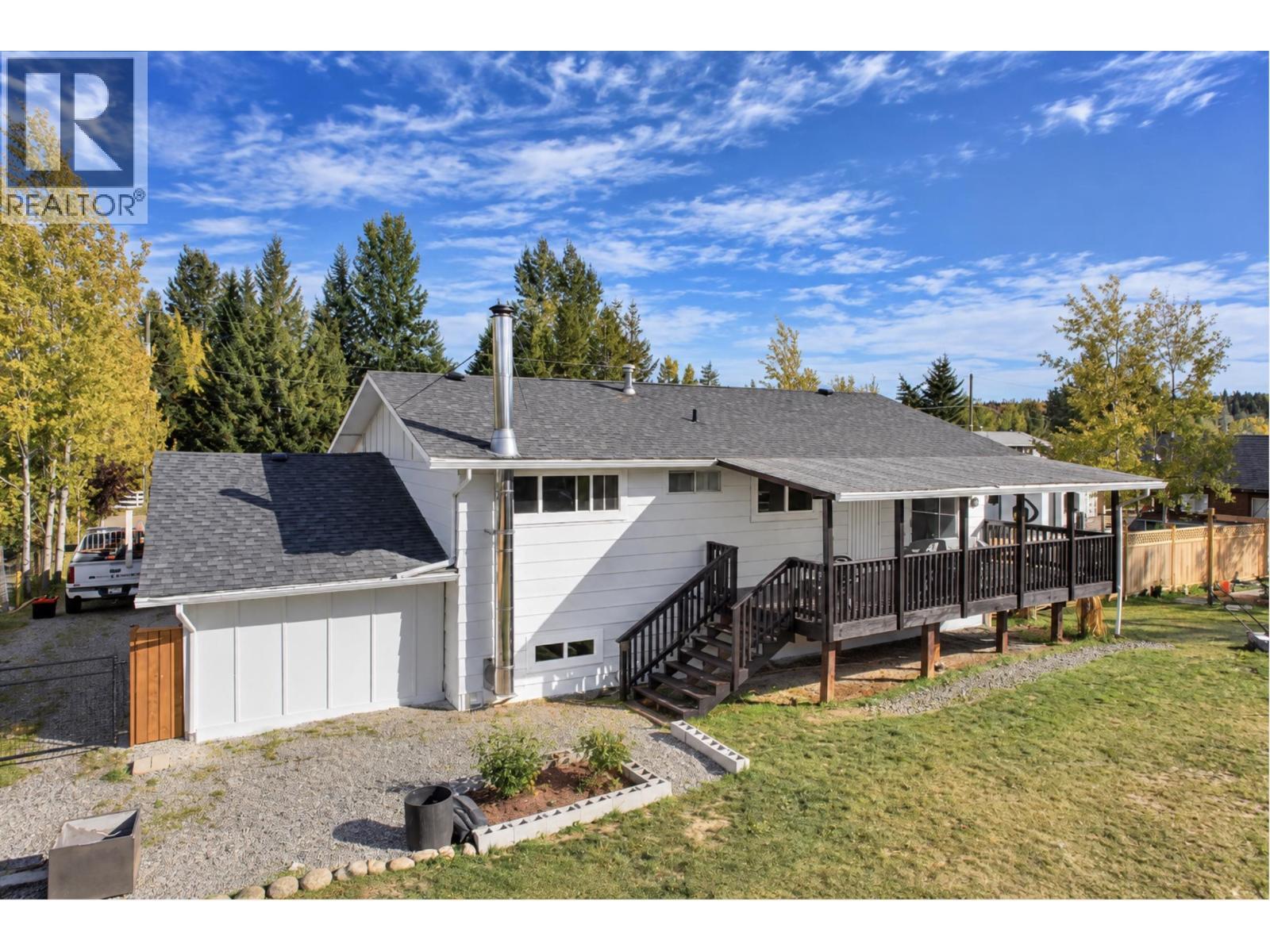 6494 Grey Crescent, Horse Lake, BC