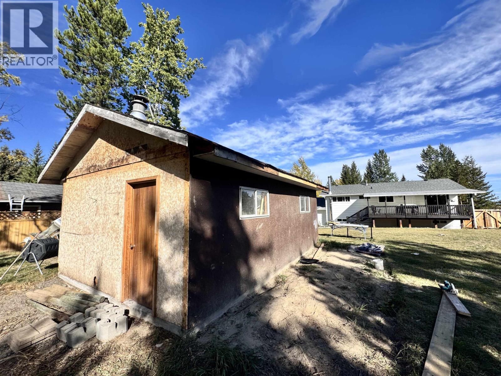 6494 Grey Crescent, Horse Lake, BC