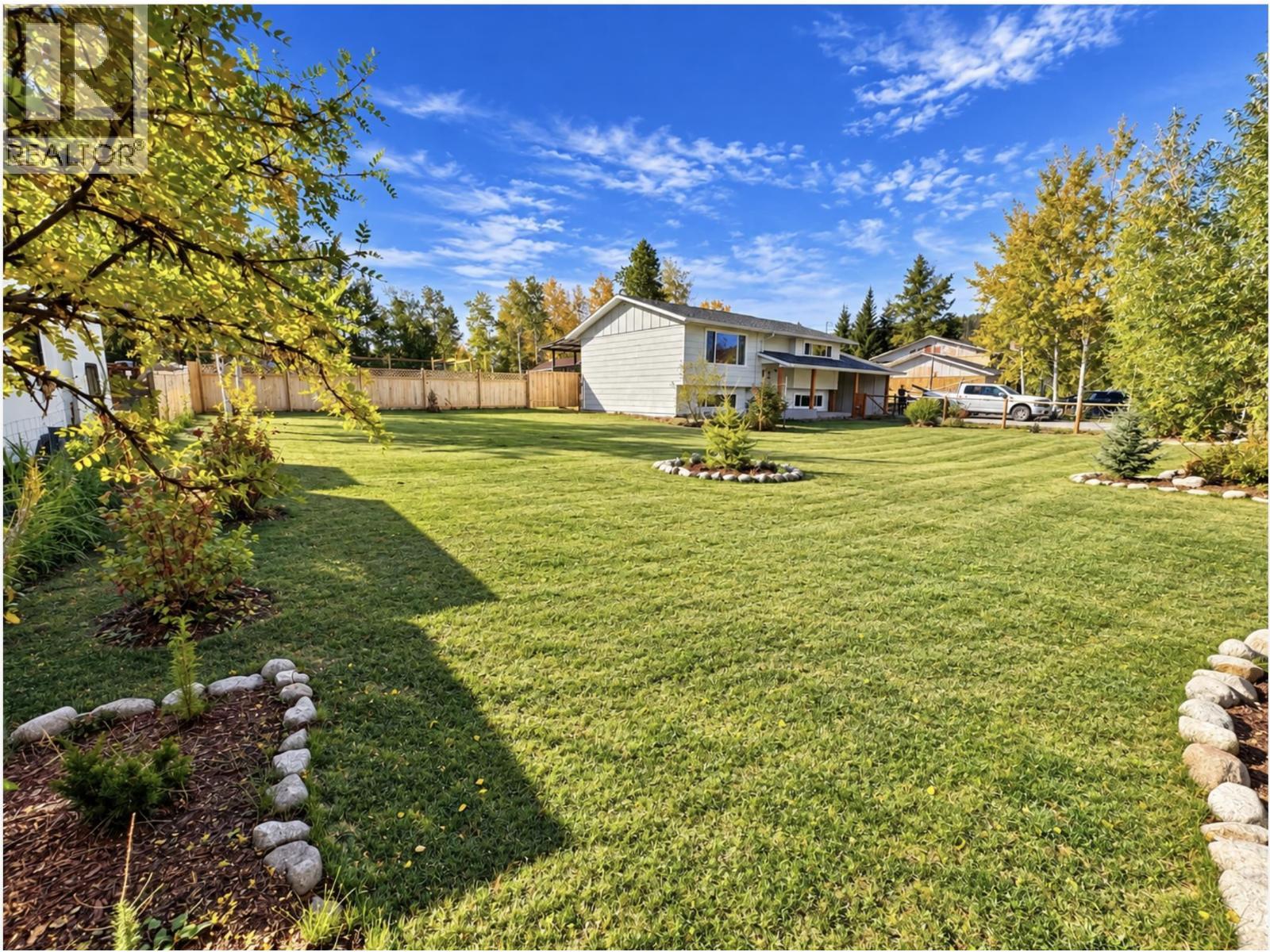 6494 Grey Crescent, Horse Lake, BC