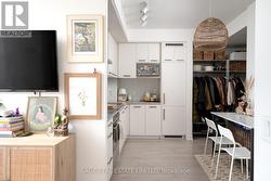 Dining & kitchen space -