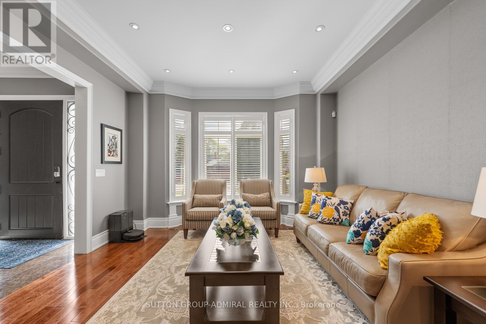 9 Cheshire Drive, Toronto, ON