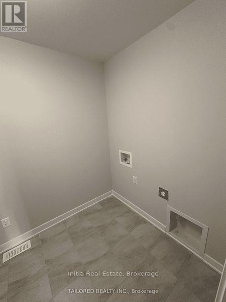 202 Gibbous Place, Ottawa, ON