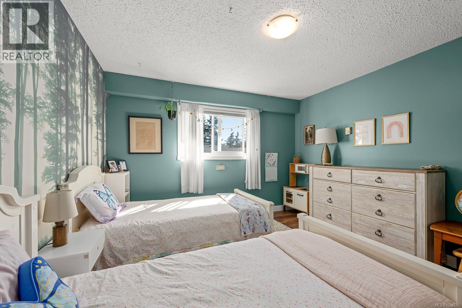 1719 Robb Ave, Comox, BC