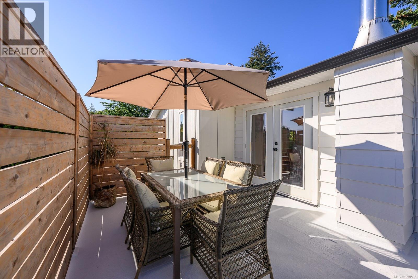 1719 Robb Ave, Comox, BC