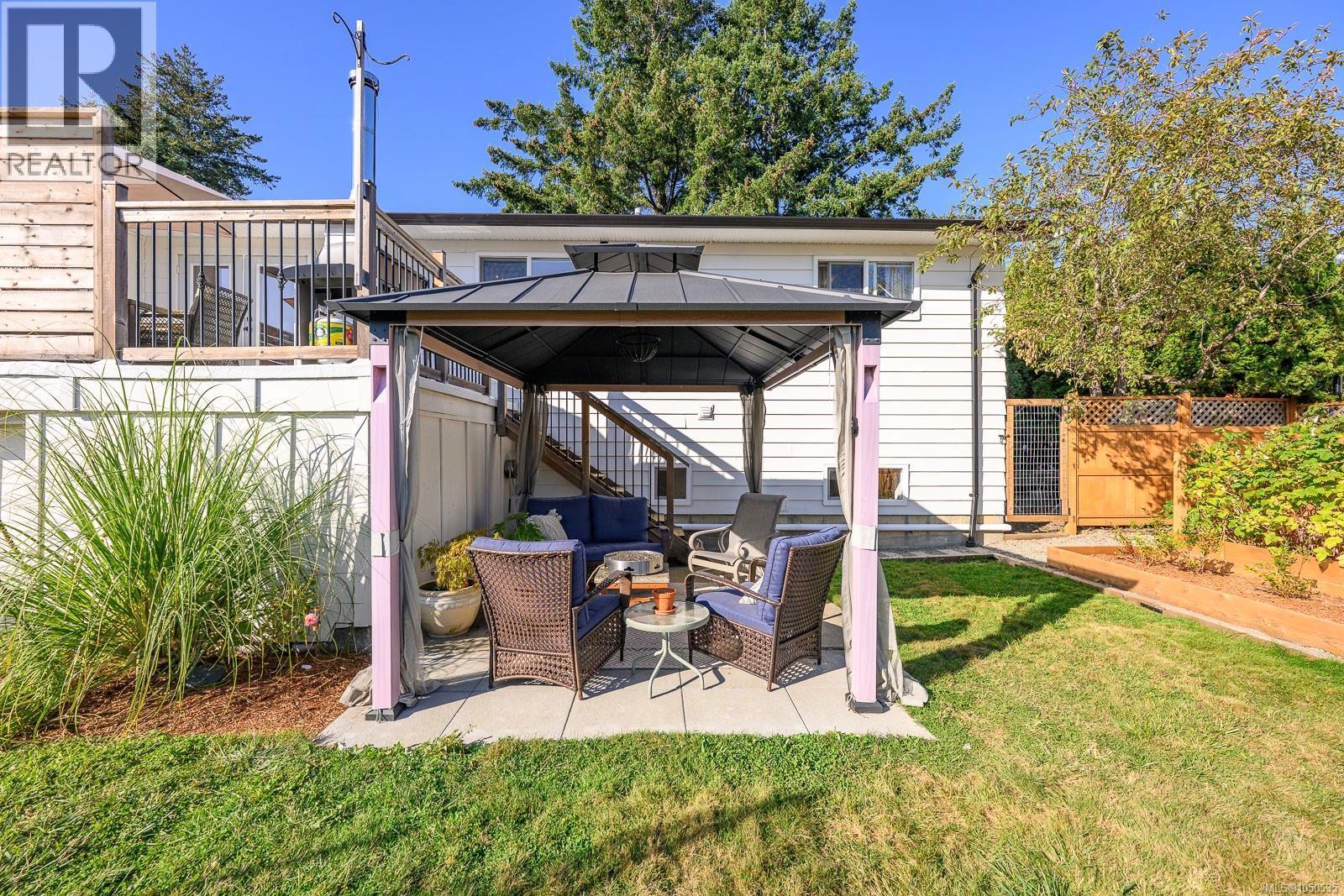 1719 Robb Ave, Comox, BC