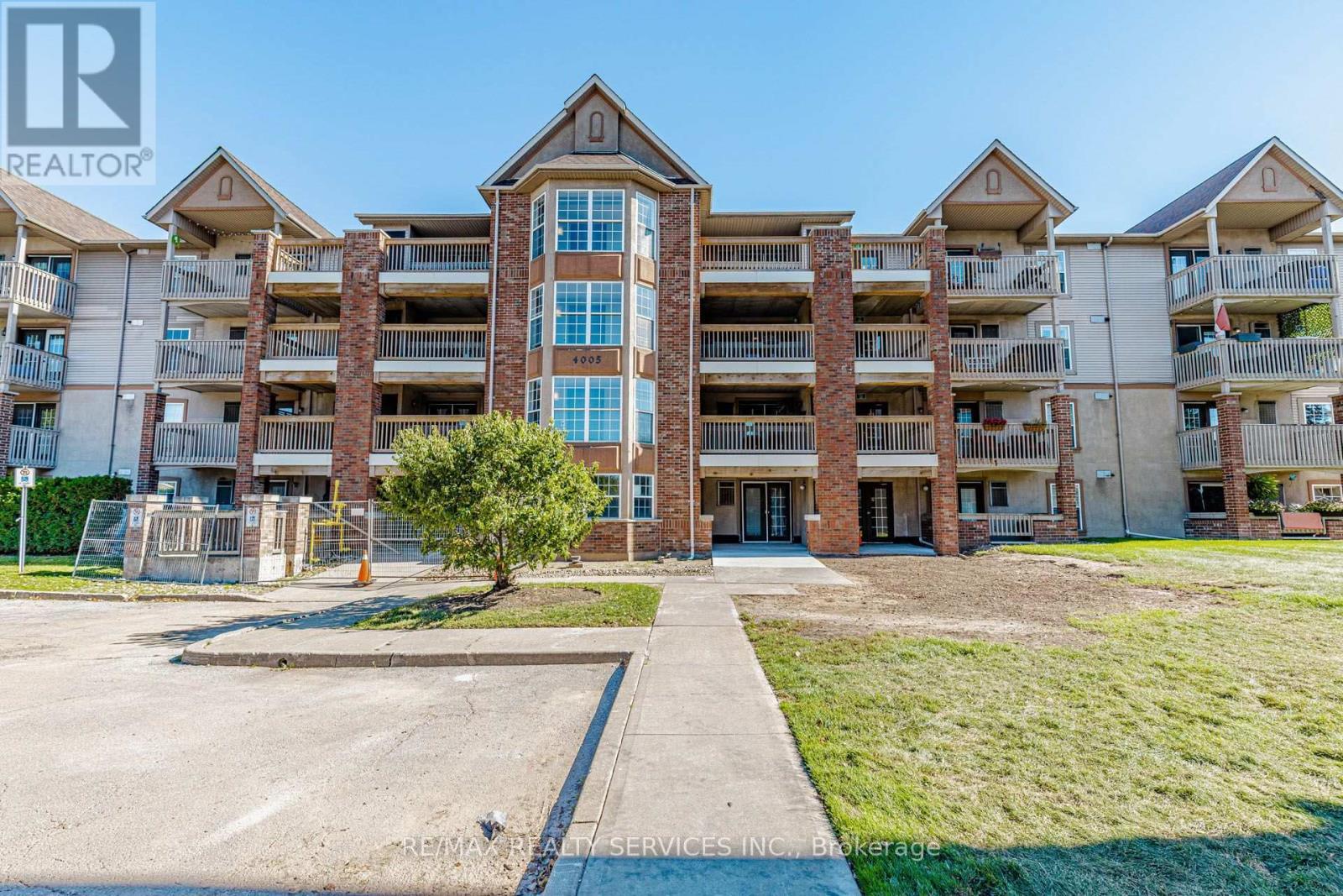 310 - 4005 Kilmer Drive, Burlington, ON
