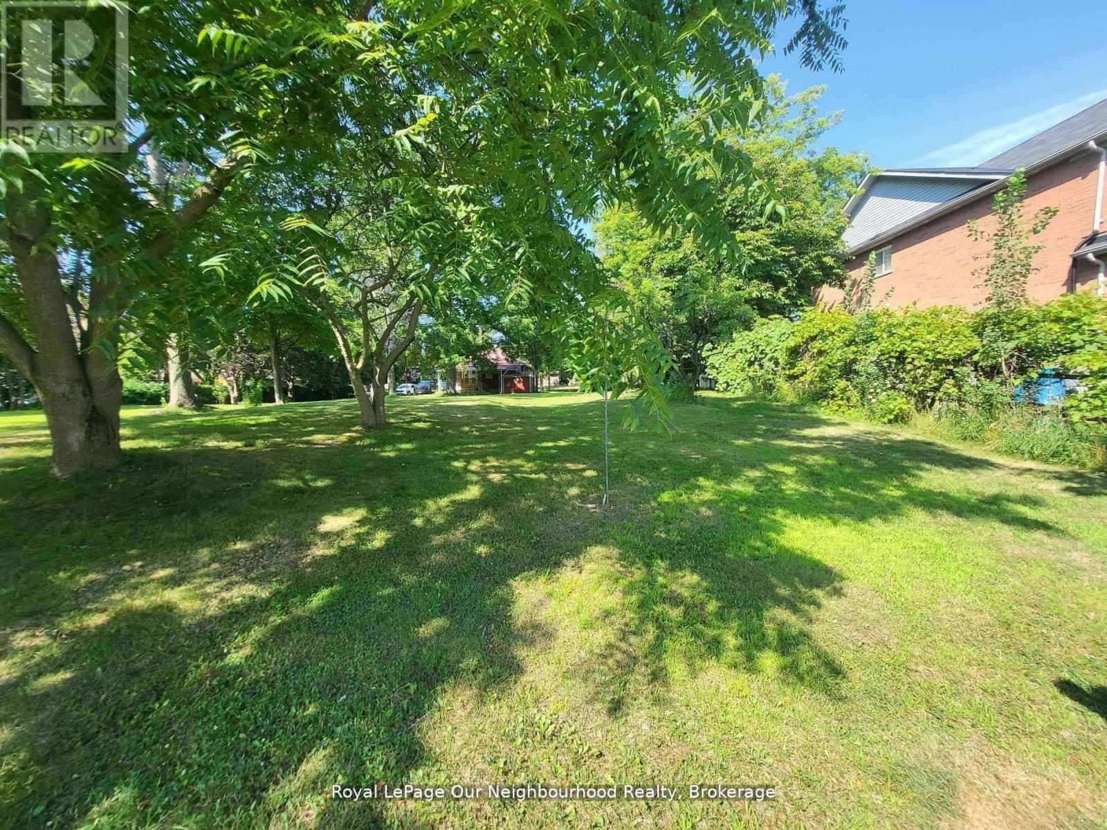 54 Redfern Crescent, Clarington (Bowmanville), ON
